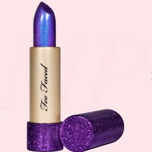 Too Faced Trampula Metallic Sparkle Lipstick 🆕